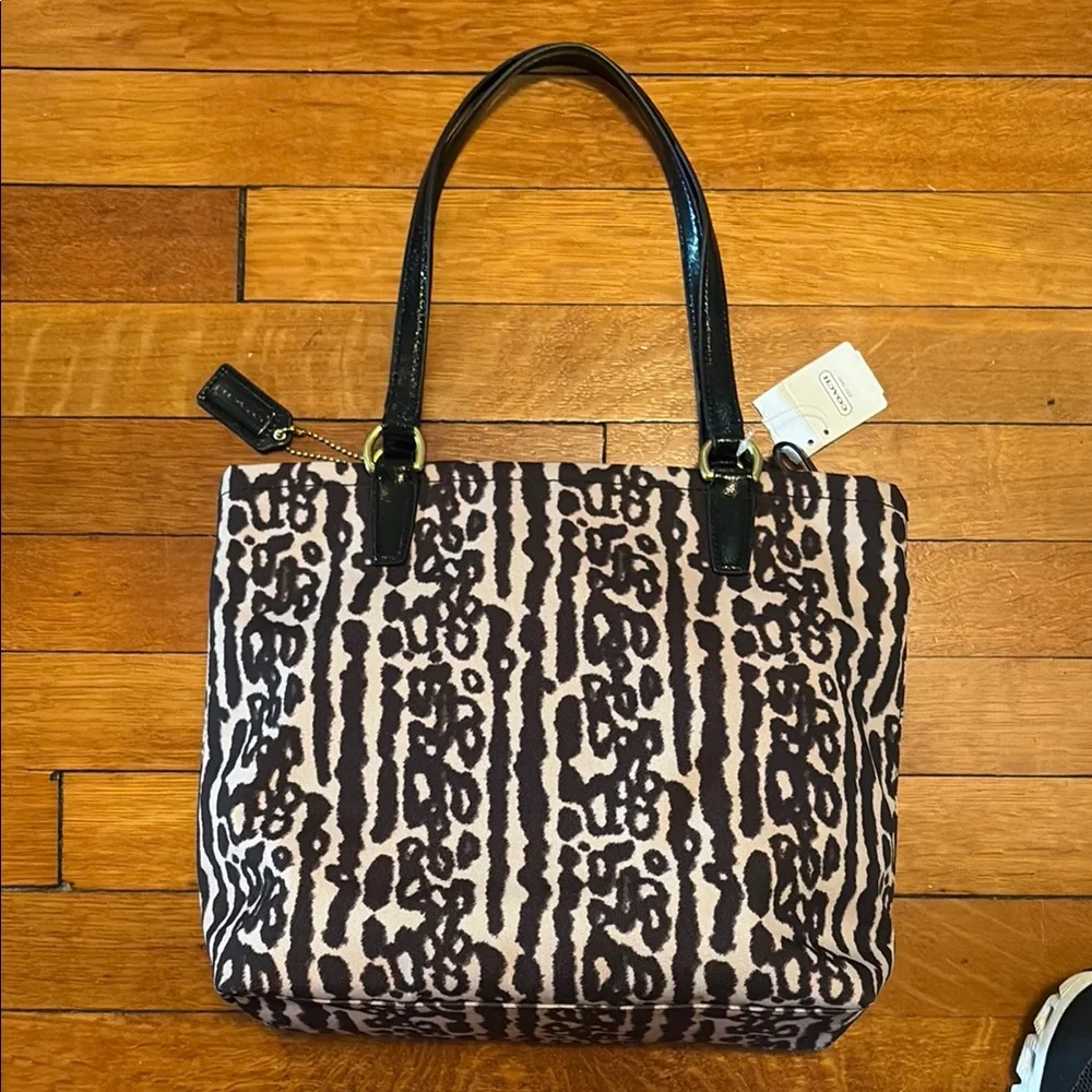 COACH NWT Ocelot Leopard Print Canvas Tote Bag Zipper Top Black Beige F31901
